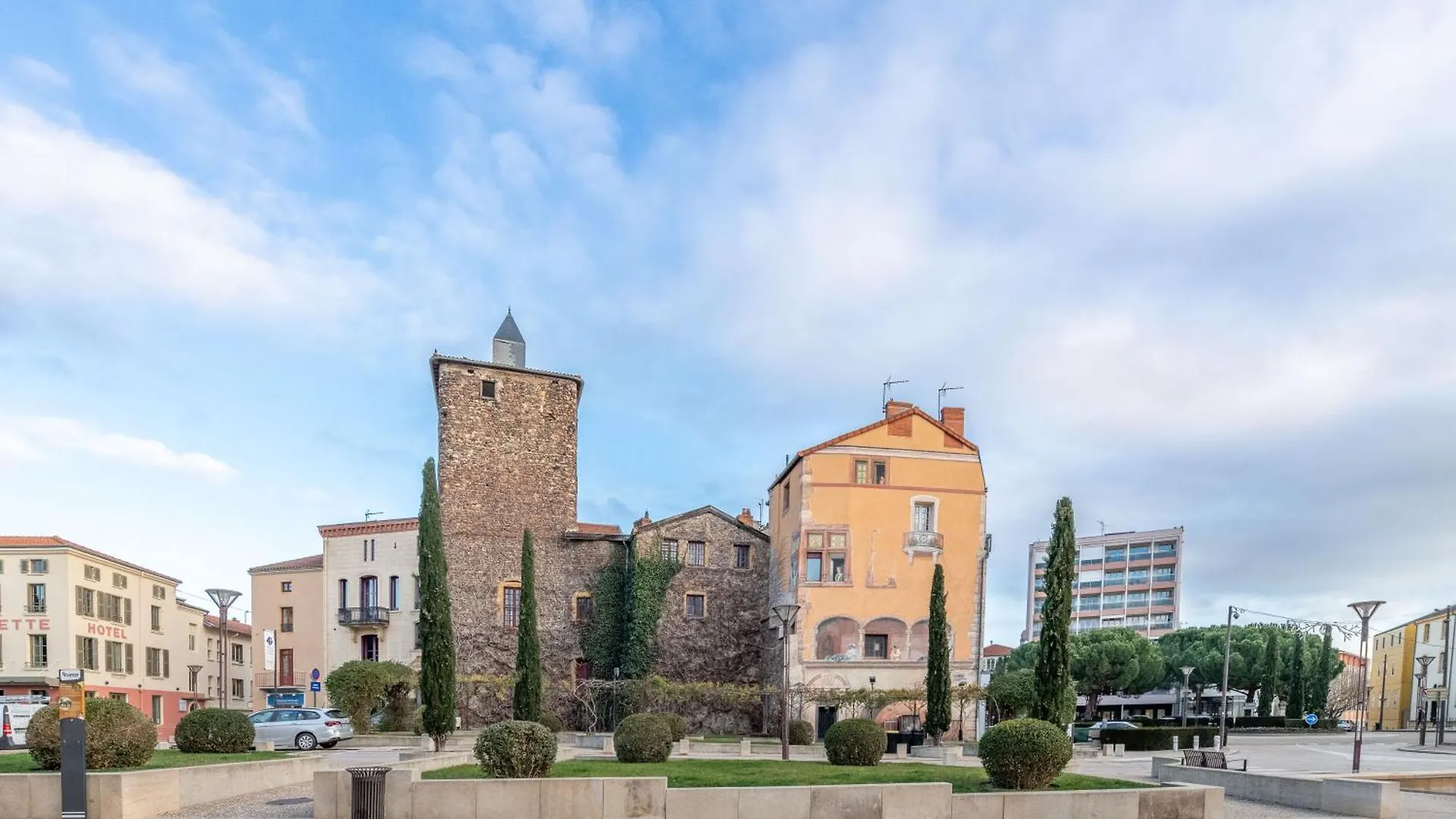 Souplex Chic Et Cosy Familles Et Pros, Roanne Apartment France