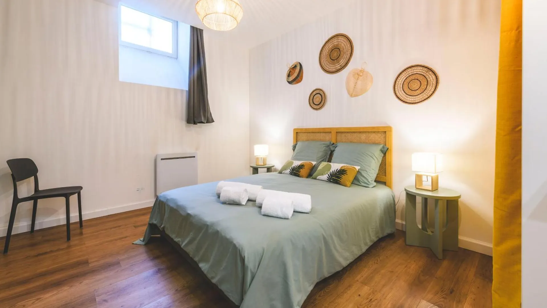 Souplex Chic Et Cosy Familles Et Pros, Roanne Apartment 0*,